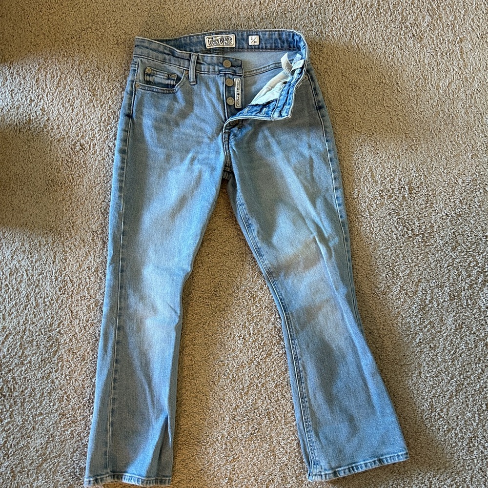 Lucky Brand Jeans slight bootcut/flare